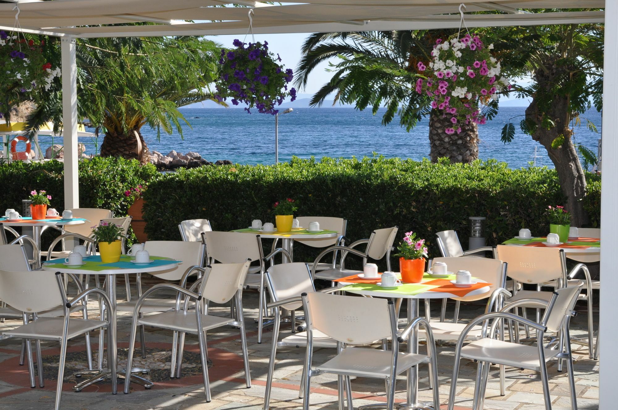 Kyveli Hotel Apartments Vrontados Bagian luar foto
